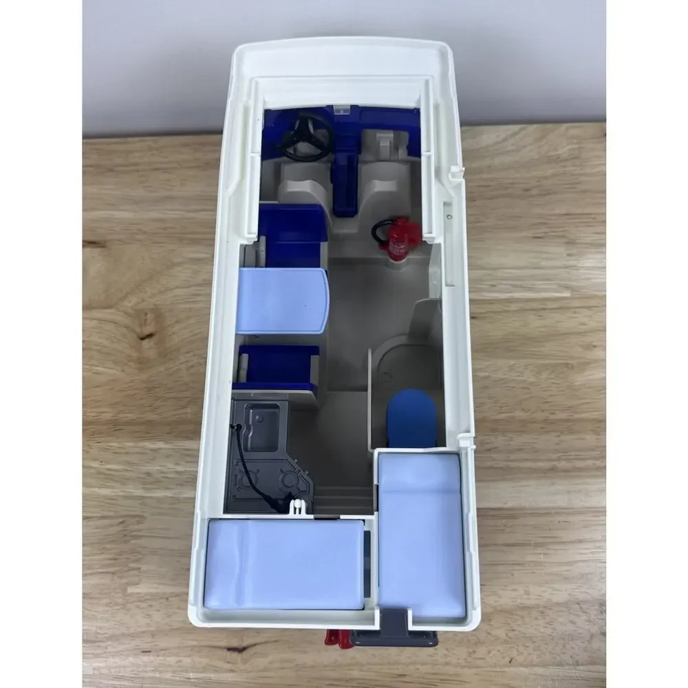 PLAYMOBIL 9318 Camping Adventure RV Camper ATV Kayak Figures Set Lot VTG